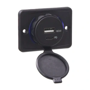 USB QC3.0 + USB-C zásuvka 12/24V, montáž na povrch s krytkou