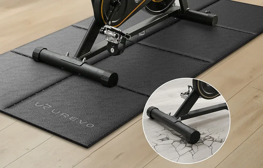 Podložka pod fitness vybavení Urevo, 160 cm x 65 cm (černá)