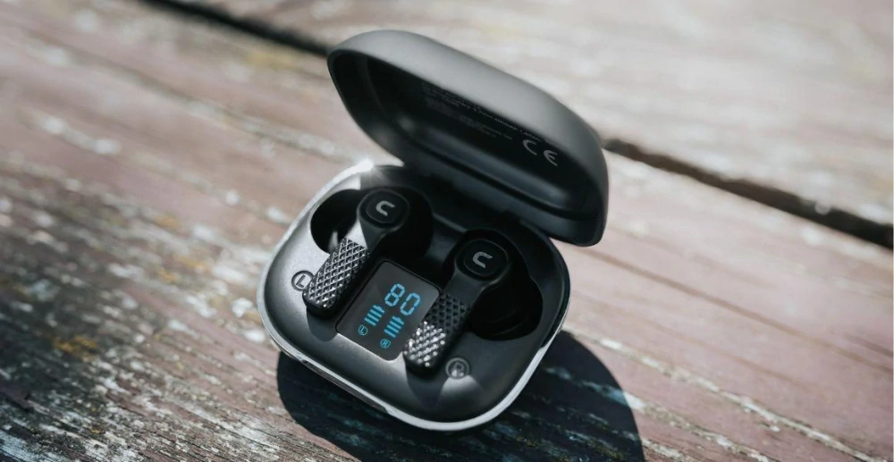 Bezdrátová sluchátka SoundJoy True Wireless TW8010 black