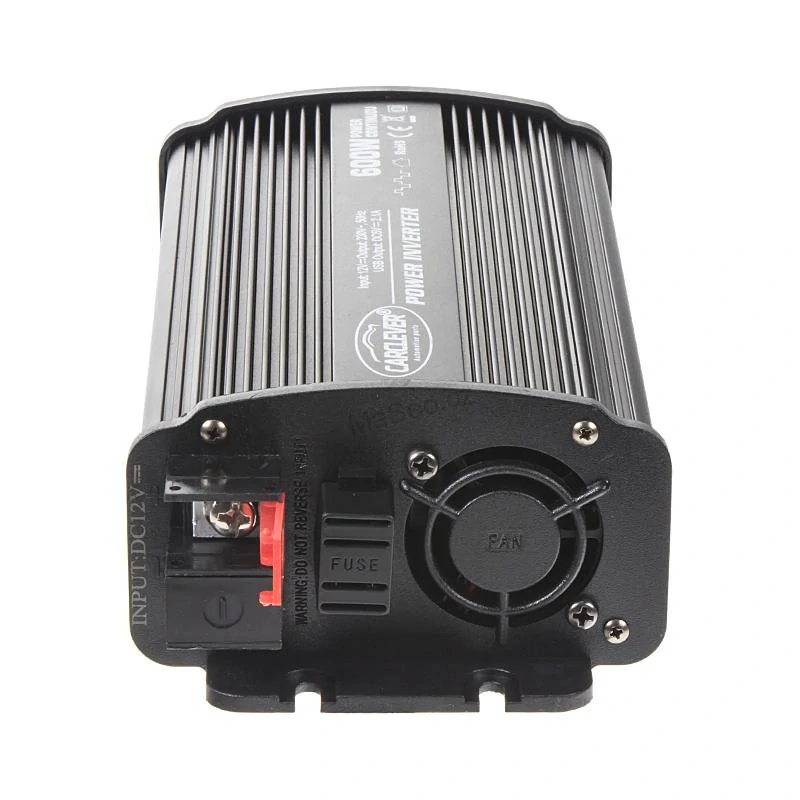 Měnič napětí z 24/230V + USB, 600W